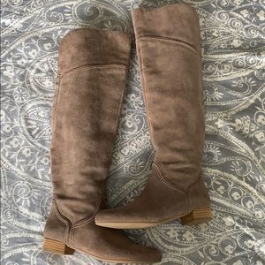 Never Worn Enzo Angiolini Knee High Boots